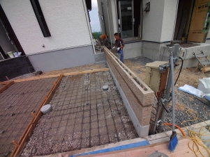 IMG_0003 (2) / / / / /